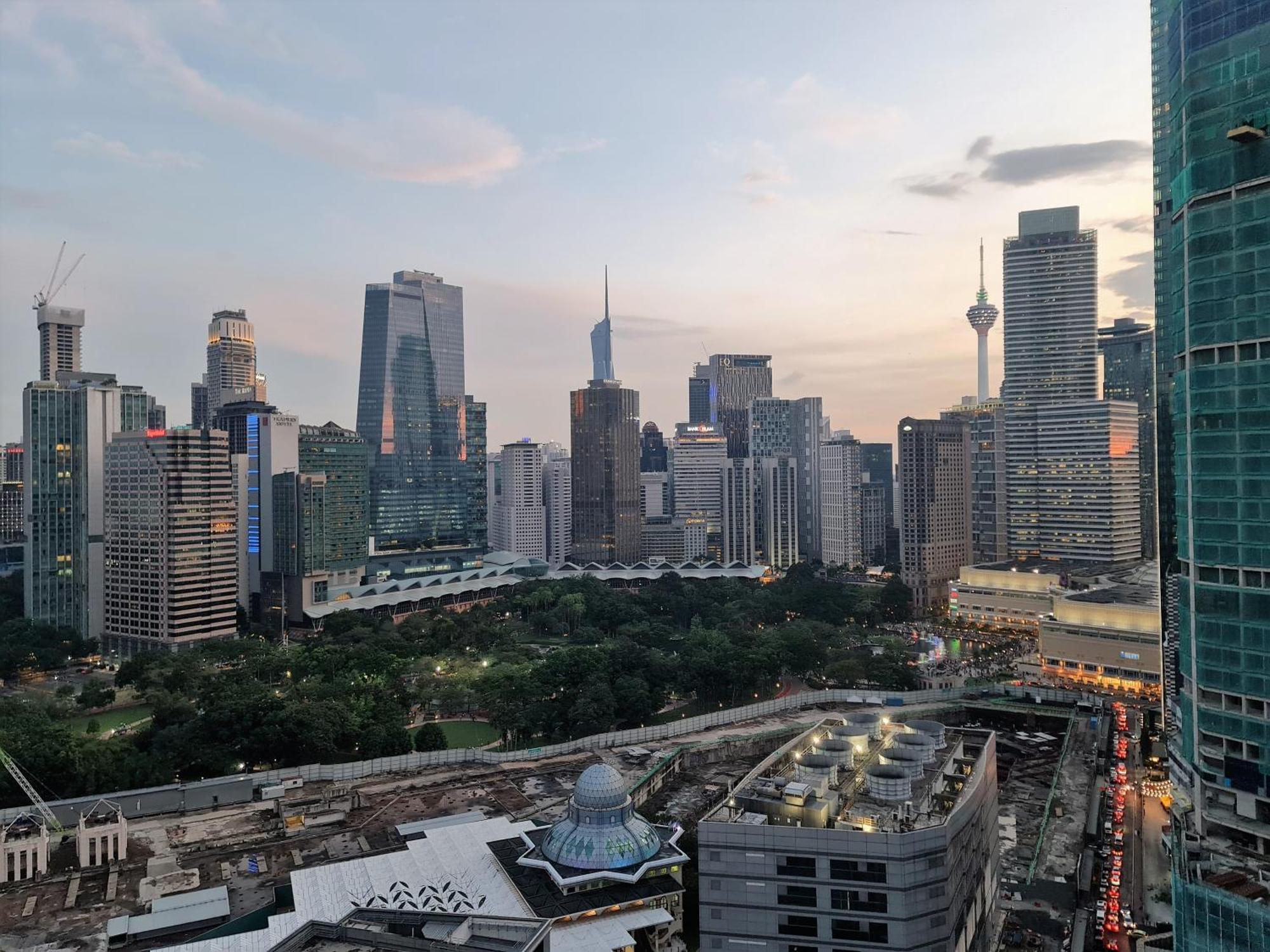 Klcc Binjai 8 Premium Soho Apartment By Sarah'S Lodge Куала-Лумпур Екстер'єр фото